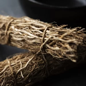 tinh dầu cỏ hương bài vetiver